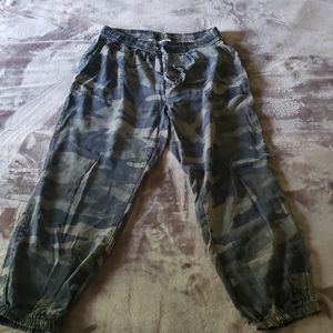 Victoria's Secret PINK Camouflage Lounge Pants